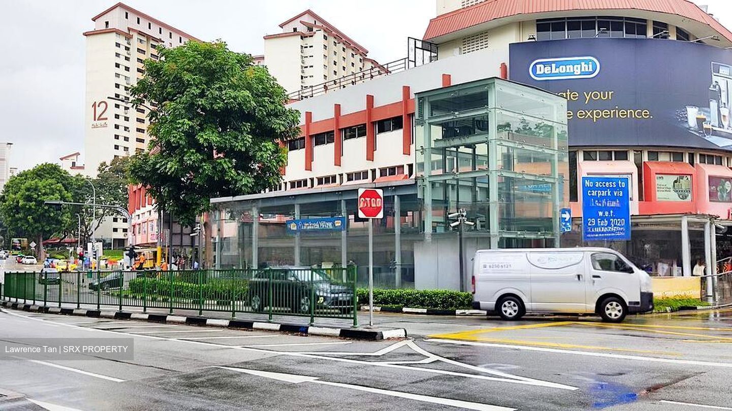 Holland Road Shopping Centre (D10), Retail #487686291